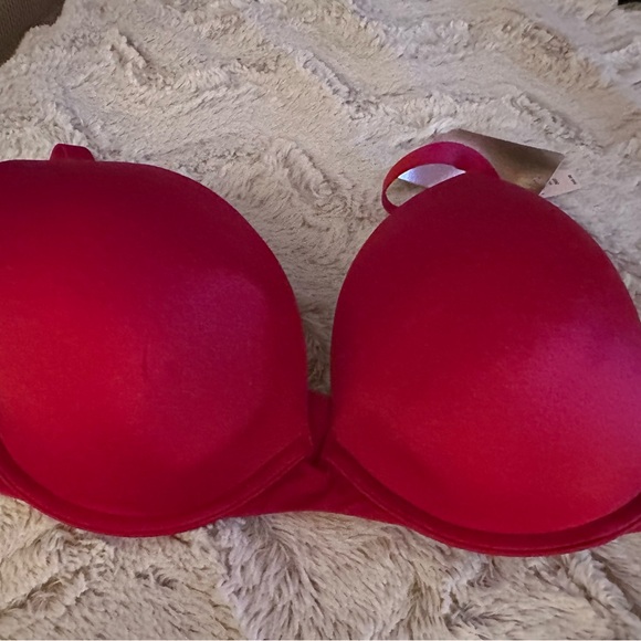 NWT VICTORIA’S SECRET BIO FIT BRA (36D) - Picture 2 of 3